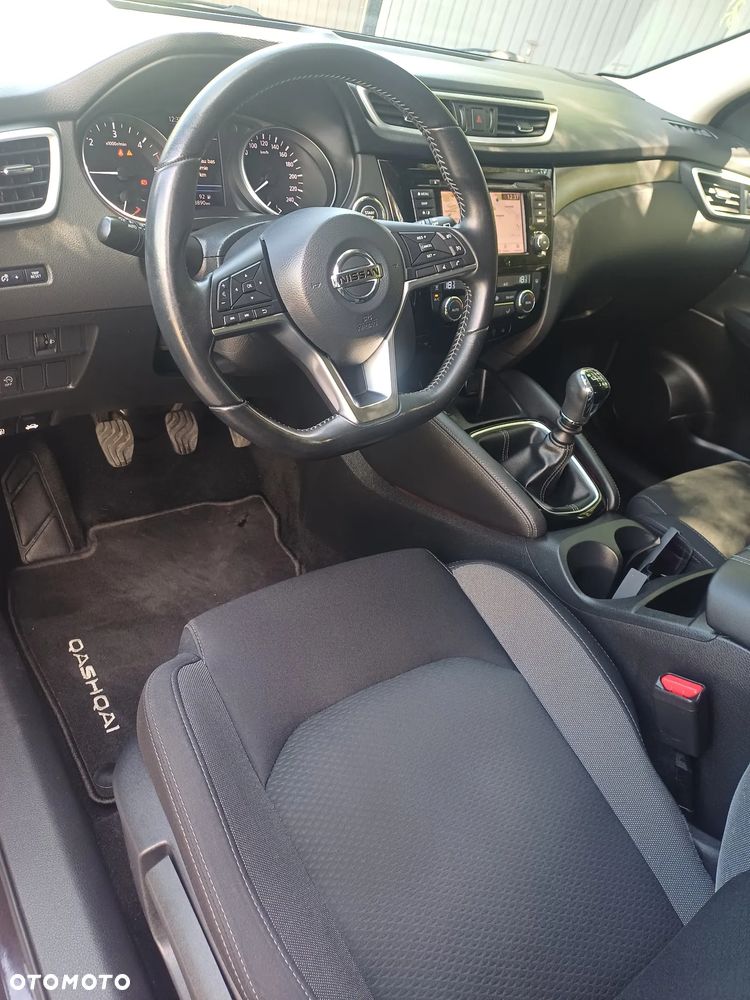 Nissan Qashqai 1.7 dCi 4x4 Tekna - 21