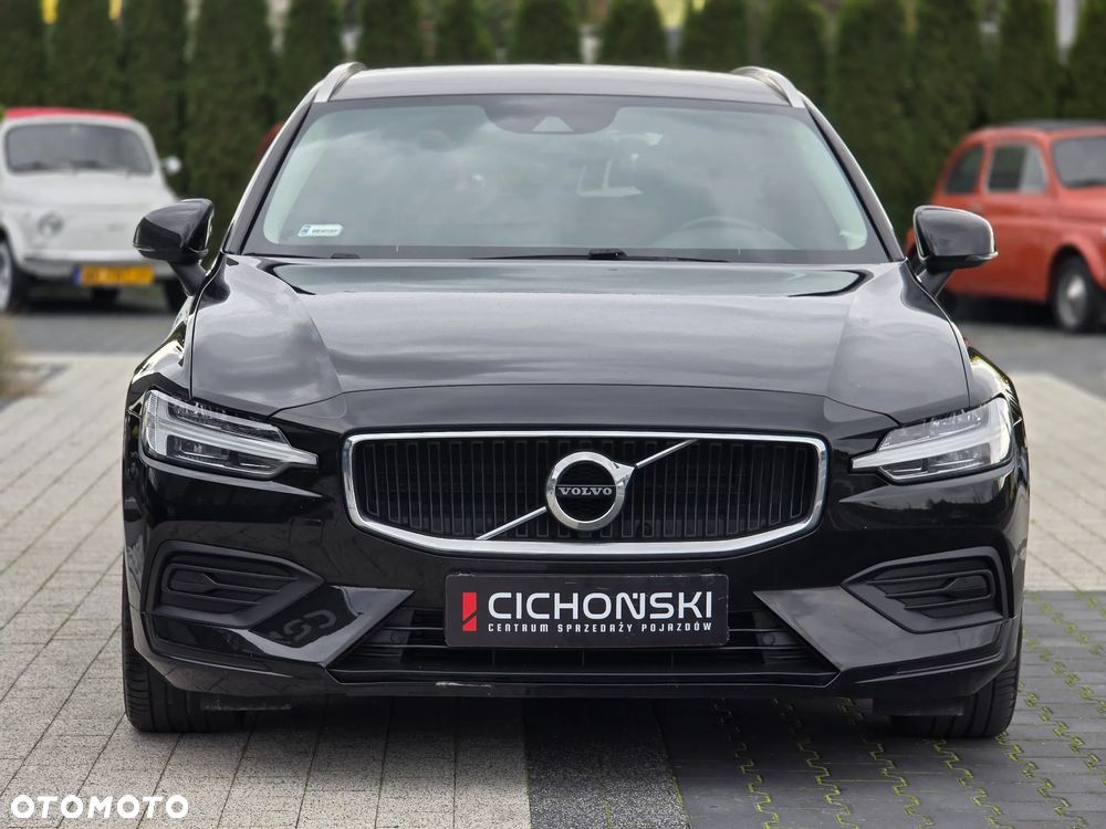 Volvo V60 D3 AWD Momentum Pro - 4