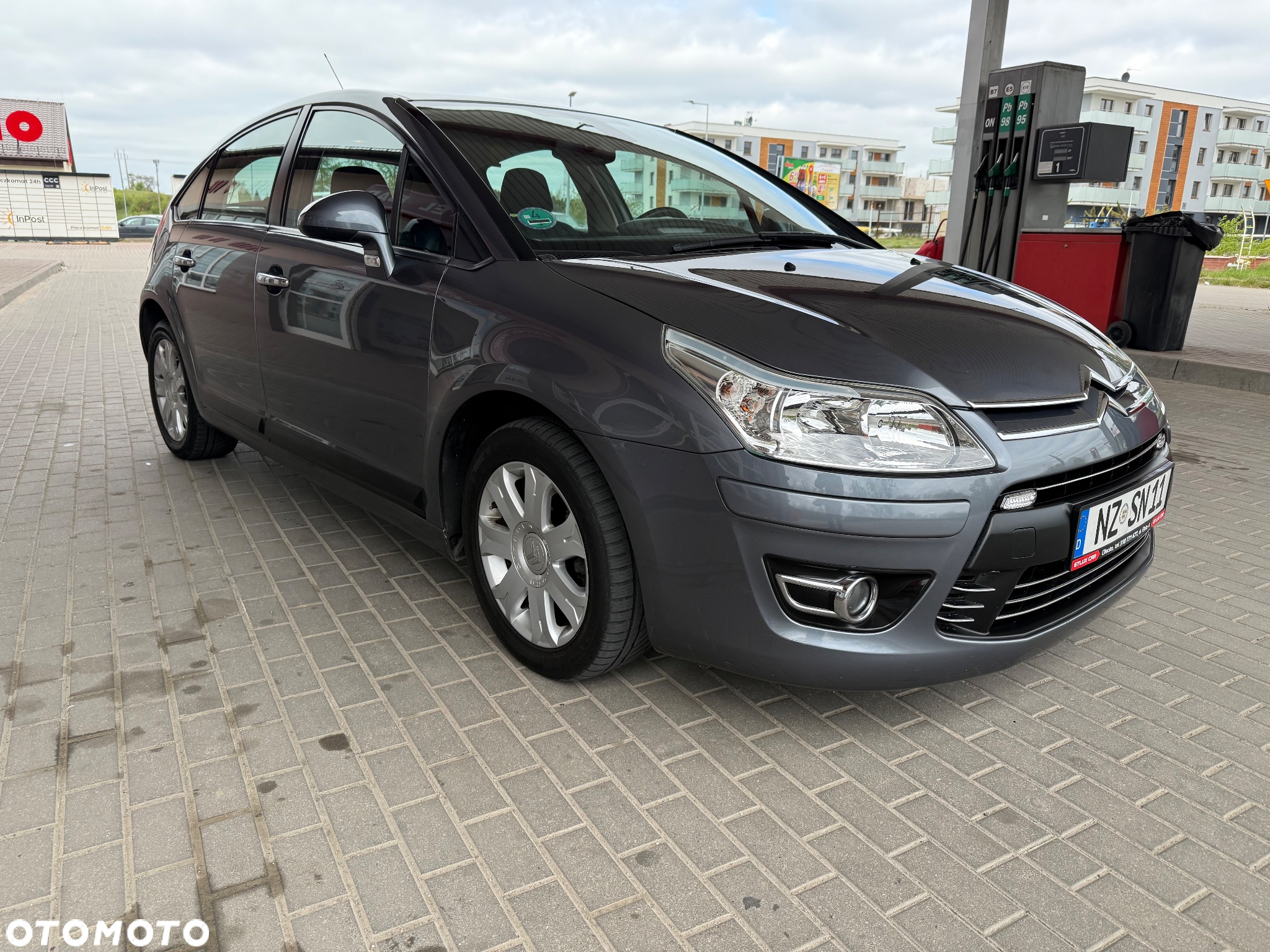 Citroën C4 1.4 16V Impress - 3