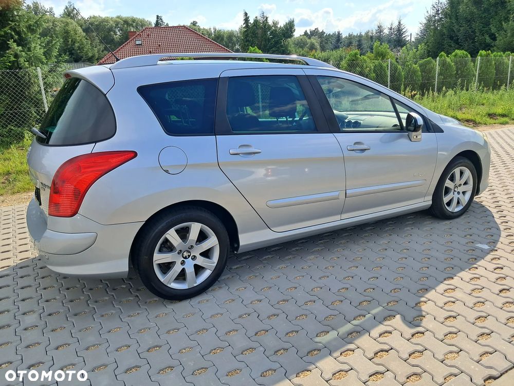 Peugeot 308 e-HDi FAP 115 Stop&Start Business Line Niveau 1 - 8