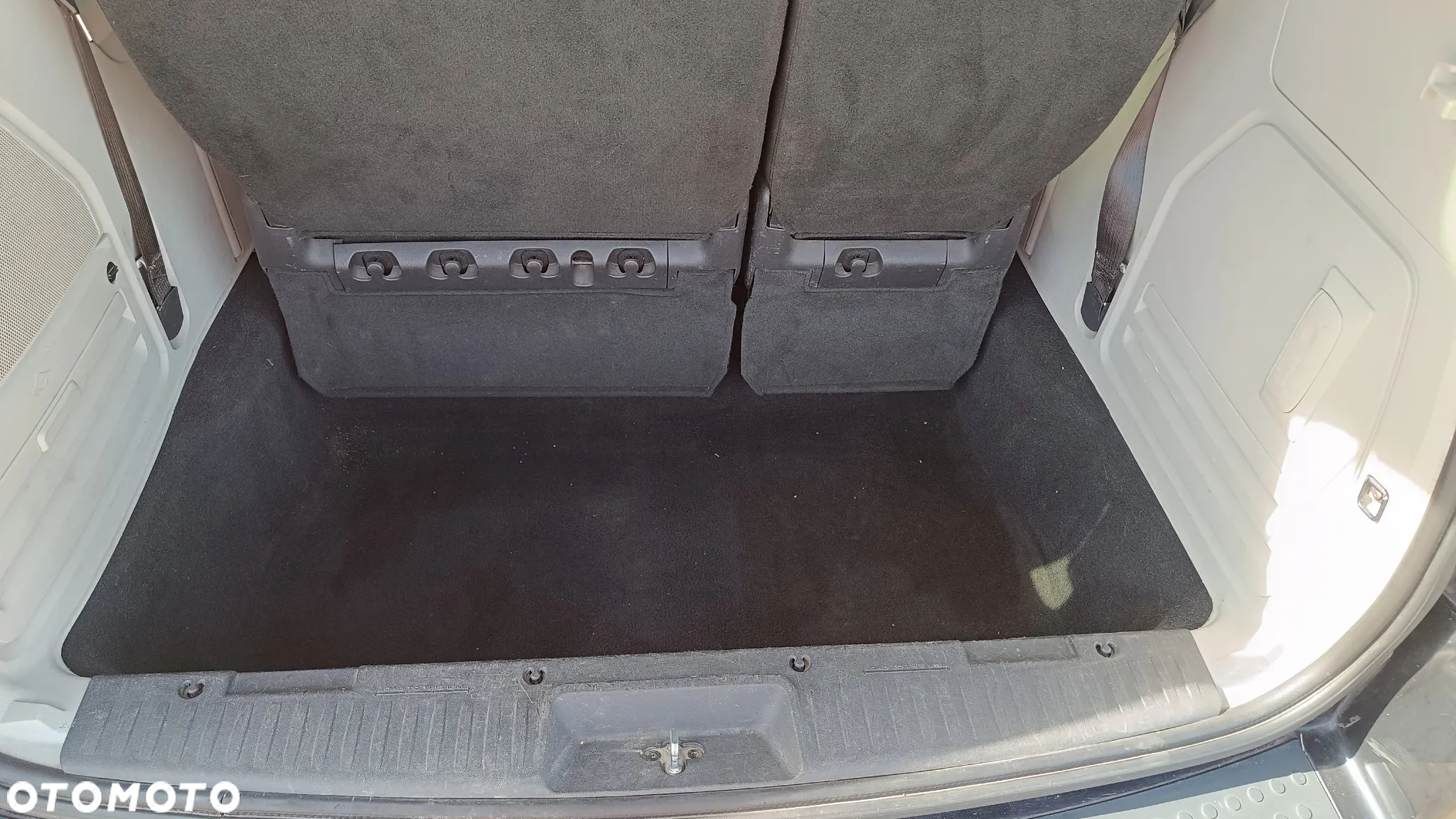 Chrysler Grand Voyager 2.8 CRD Limited - 25