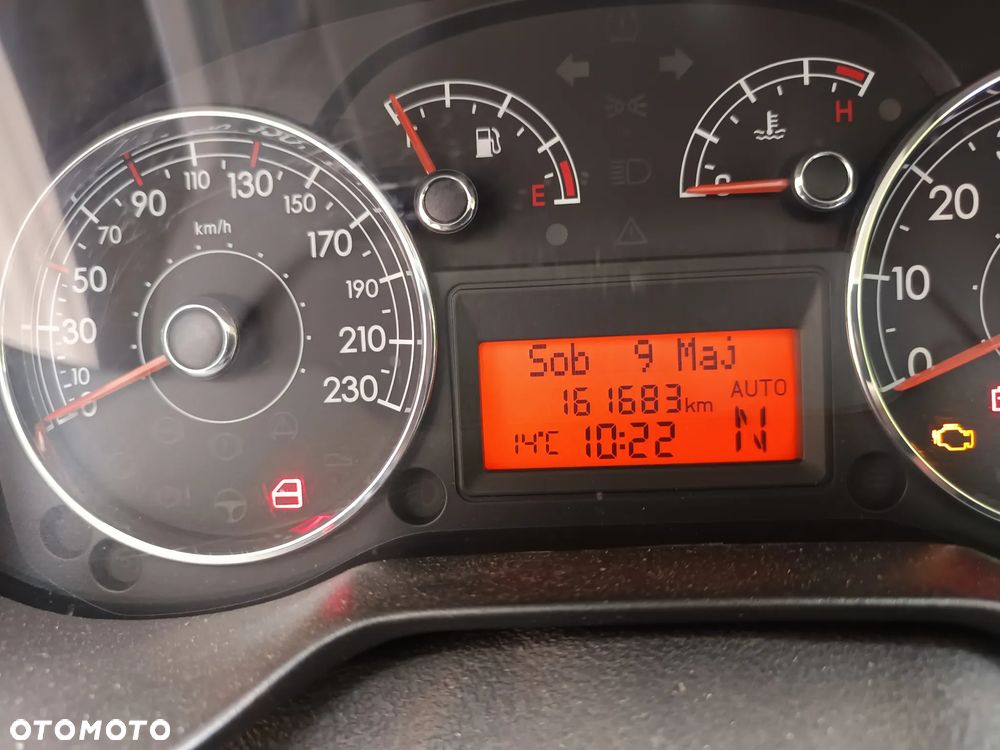 Fiat Punto 1.2 8V - 9