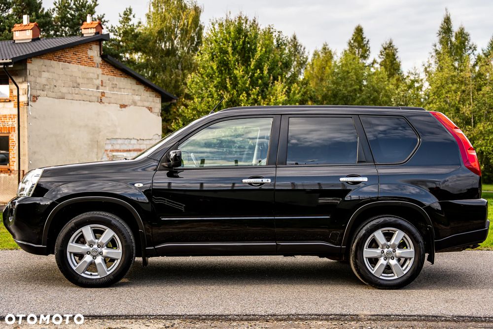 Nissan X-Trail 2.0 dCi 4x4 DPF Platinum - 10