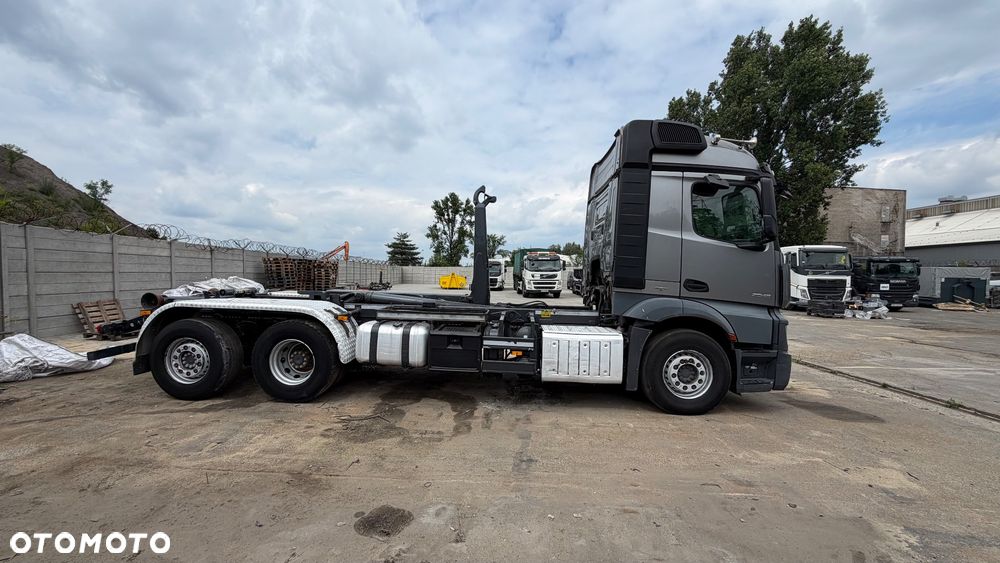 Mercedes-Benz Actros 2545 - 11