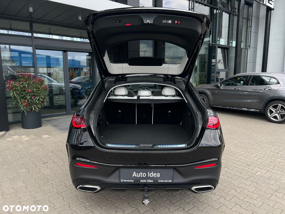 Mercedes-Benz GLC - 24