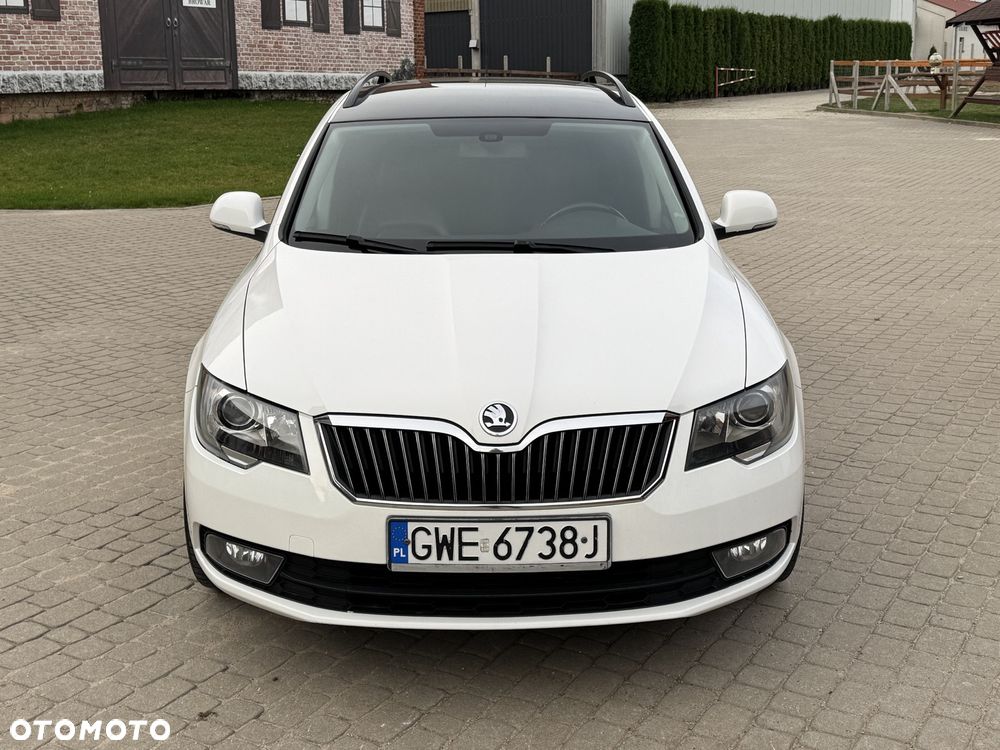Skoda Superb 1.6 TDI Exclusive - 10