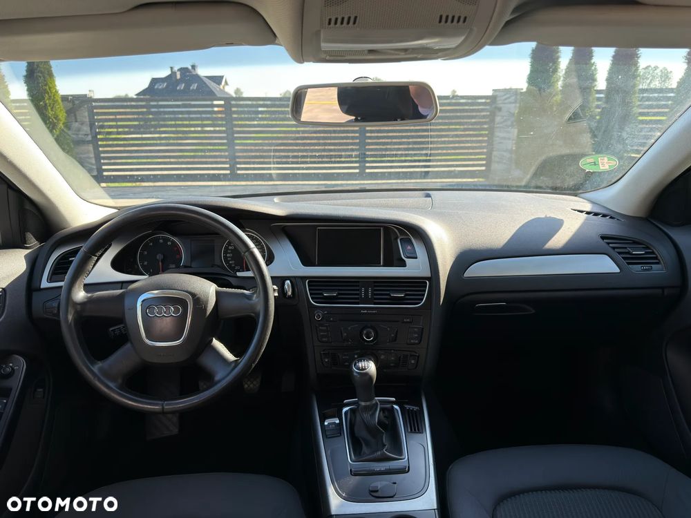 Audi A4 Limousine 2.0 TFSI Ambiente - 33