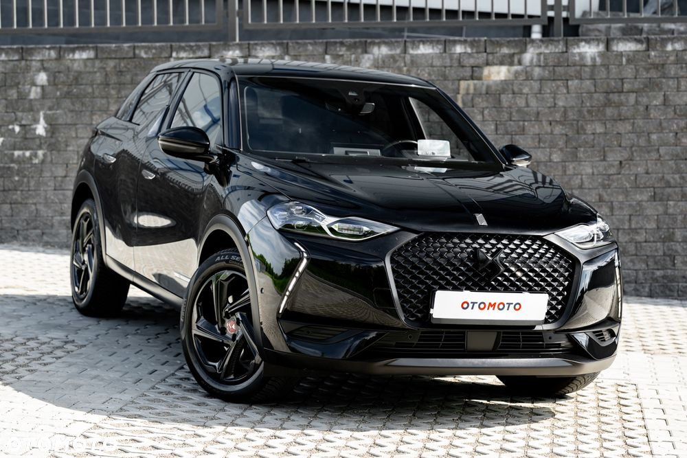 DS Automobiles DS 3 Crossback 1.2 PureTech Performance Line + - 4