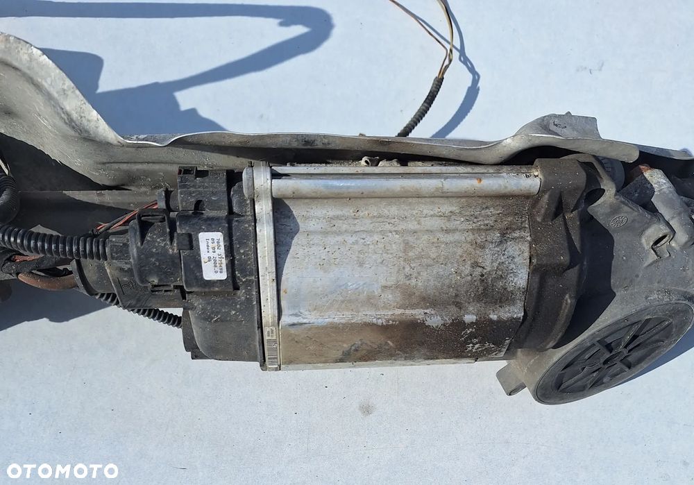 MAGLOWNICA PRZEKŁADNIA KIEROWNICZA 1K0909144C AUDI A3 GOLF V - 2