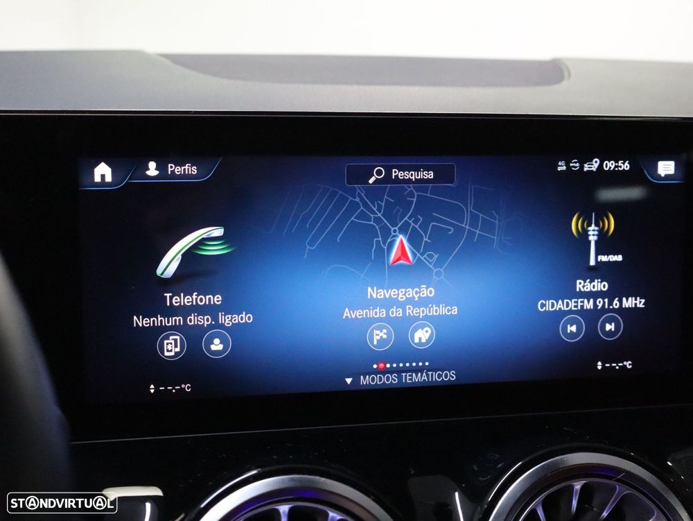 Mercedes-Benz GLA 250 e AMG Line - 11