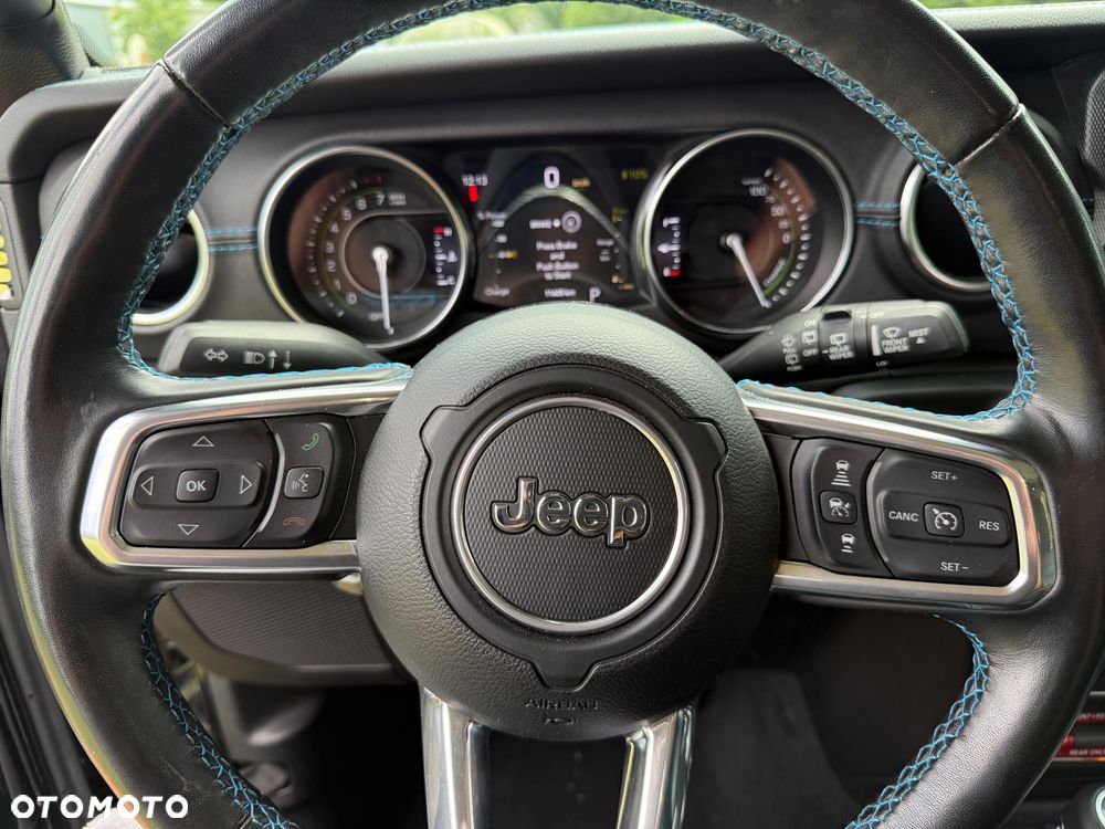 Jeep Wrangler - 7