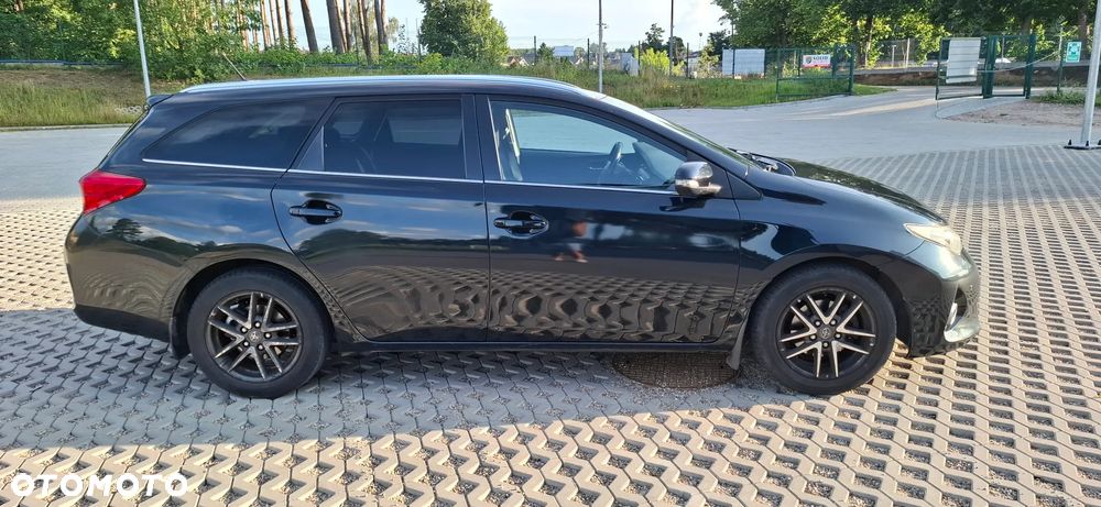 Toyota Auris 1.6 Premium MM - 6