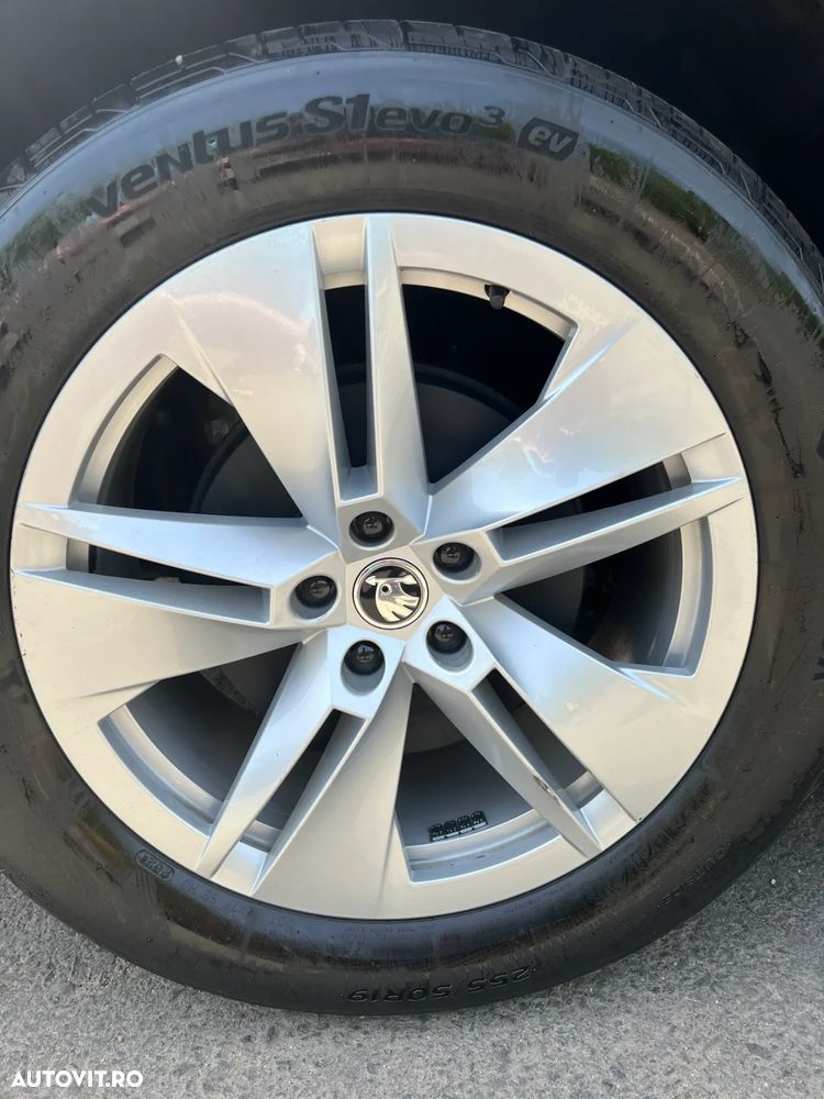 Skoda Enyaq iV 80x - 20