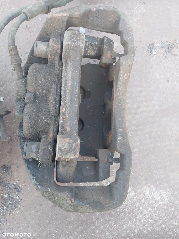 Zaciski hamulcowe komplet vw t5 t6 - 8