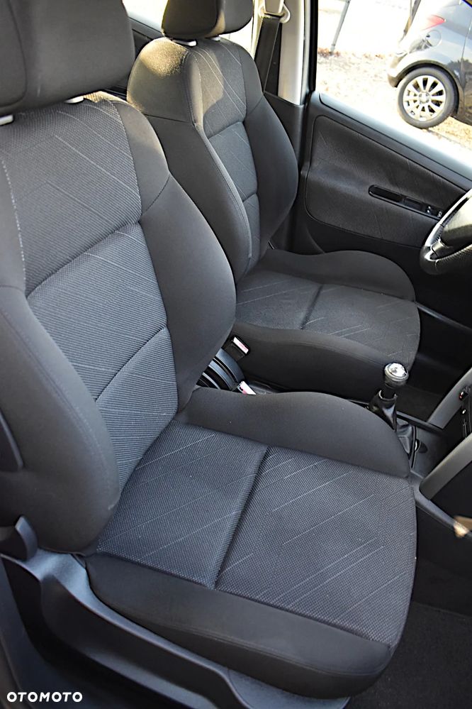 Peugeot 207 1.4 16V Presence - 26