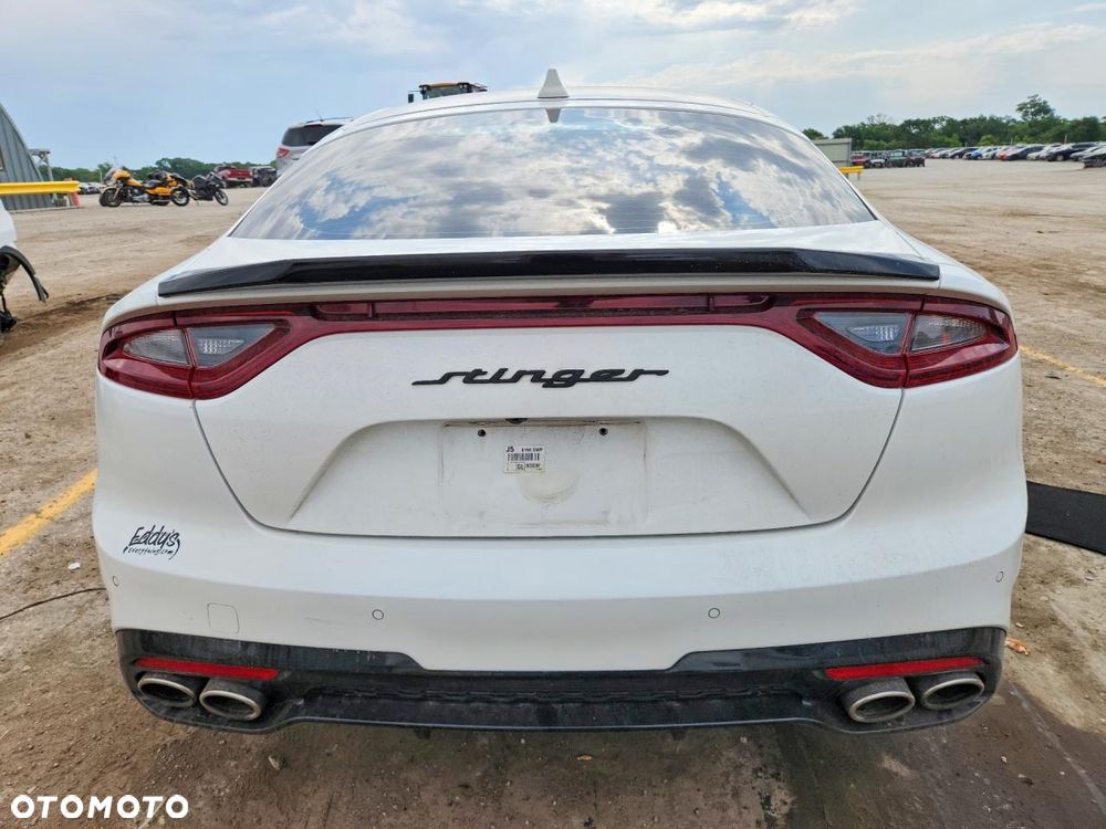 Kia Stinger 2.0 T-GDI GT Line - 5