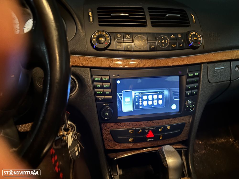 Mercedes-Benz E 220 CDi Avantgarde Aut. - 8