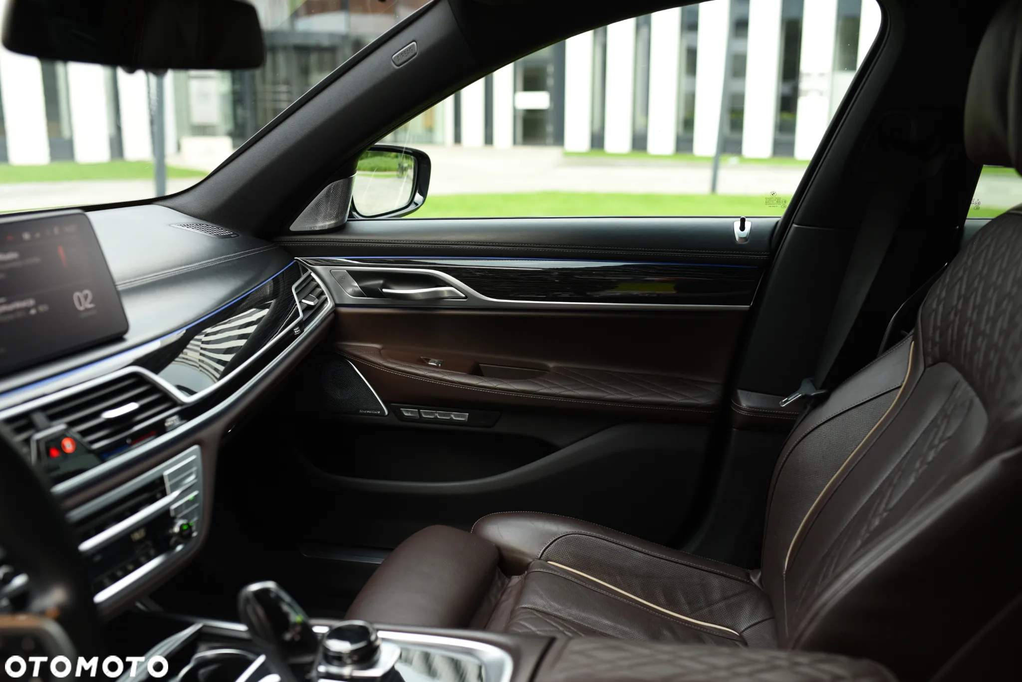 BMW Seria 7 740d xDrive - 36