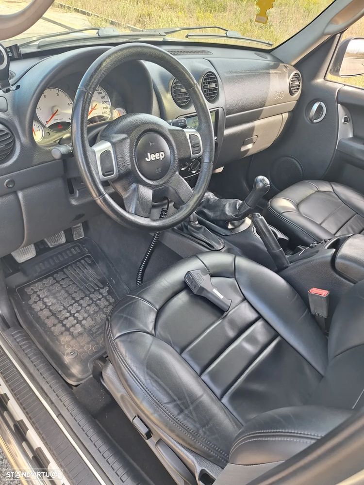 Jeep Cherokee 2.5 CRD Limited - 15