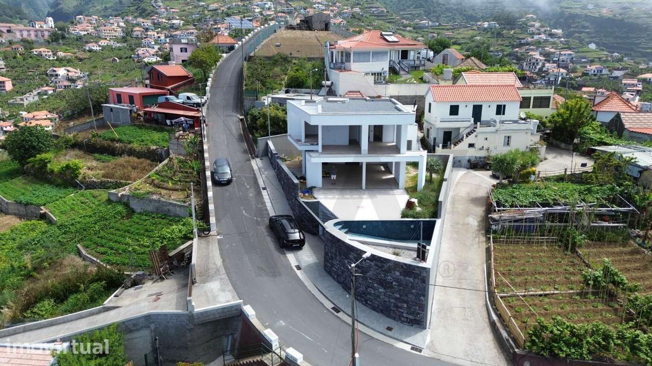 Moradia T4  c/Vista Mar , Piscina e Garagem  - Ponta do Sol | Ilha da - Grande imagem: 5/24