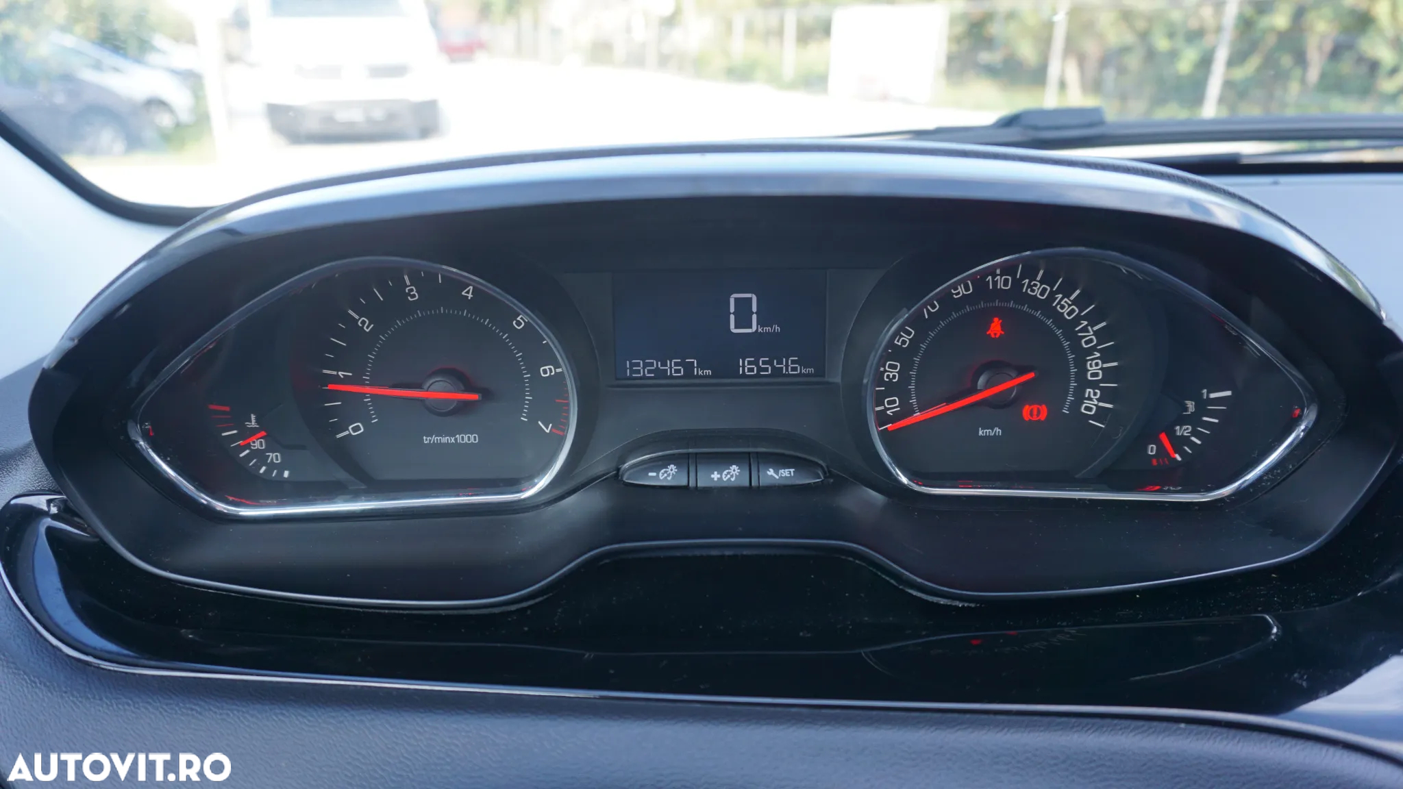 Peugeot 208 1.4 VTi Active - 15