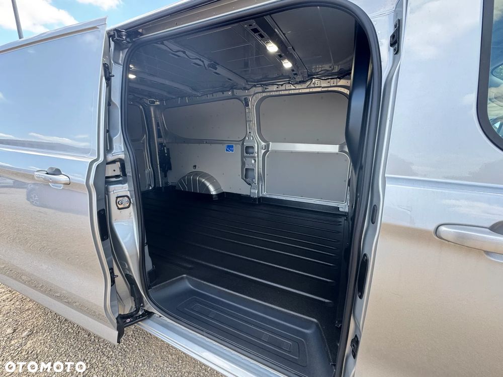 Ford Transit Custom - 6