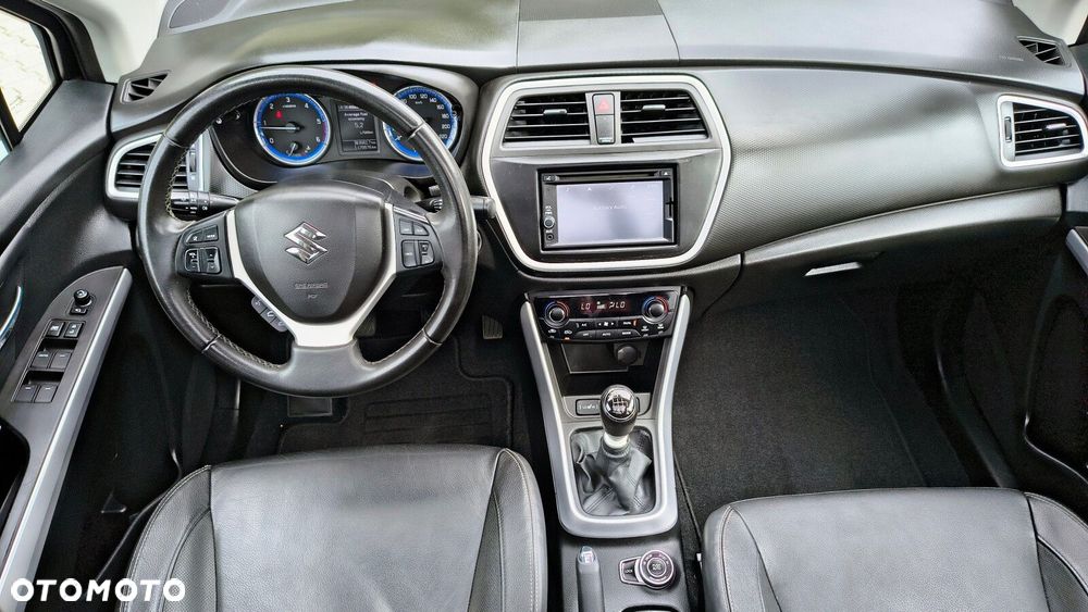 Suzuki SX4 S-Cross - 30