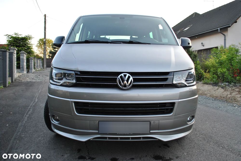 Volkswagen Multivan - 9