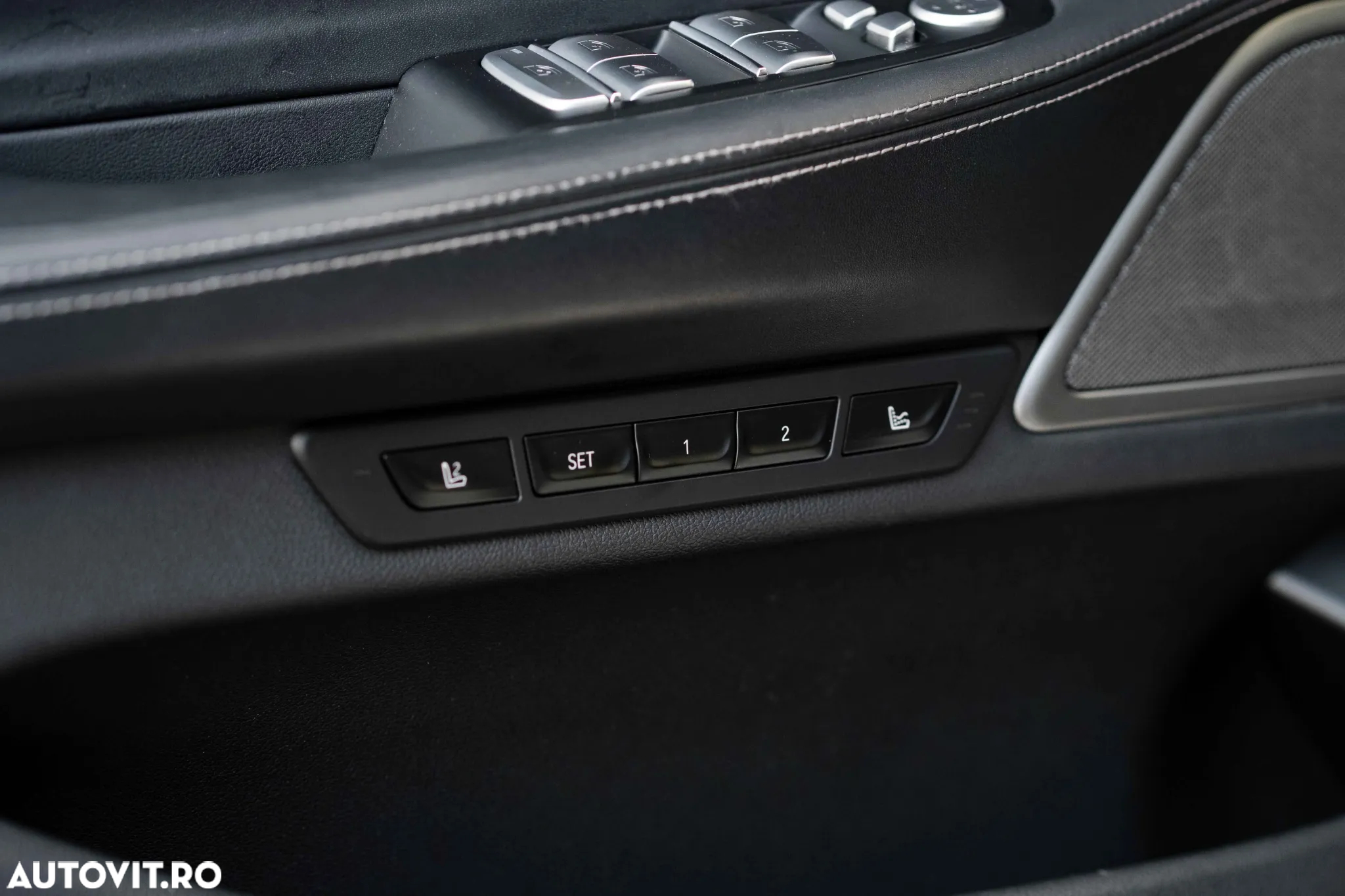 BMW Seria 7 730d - 23