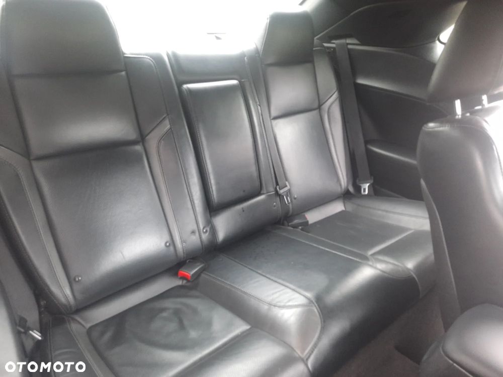 Dodge Challenger - 15