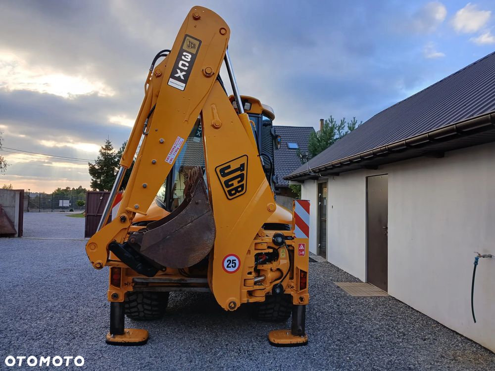 JCB 3CX CONTRACTOR/JOYSTICK/Z Francji - 12