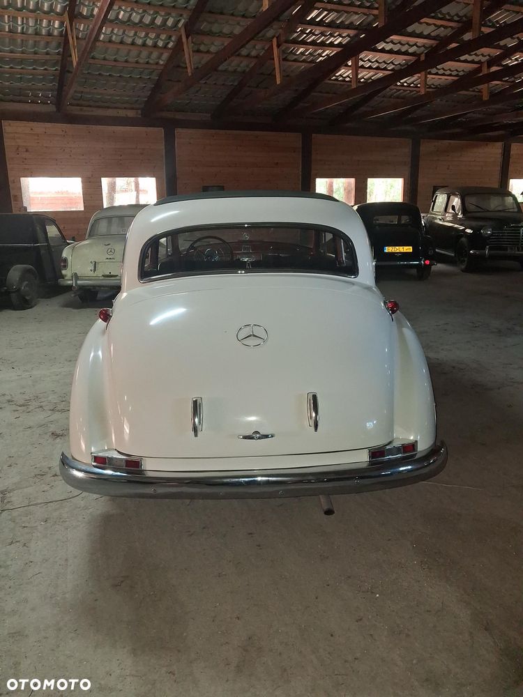 Mercedes-Benz Inny - 4