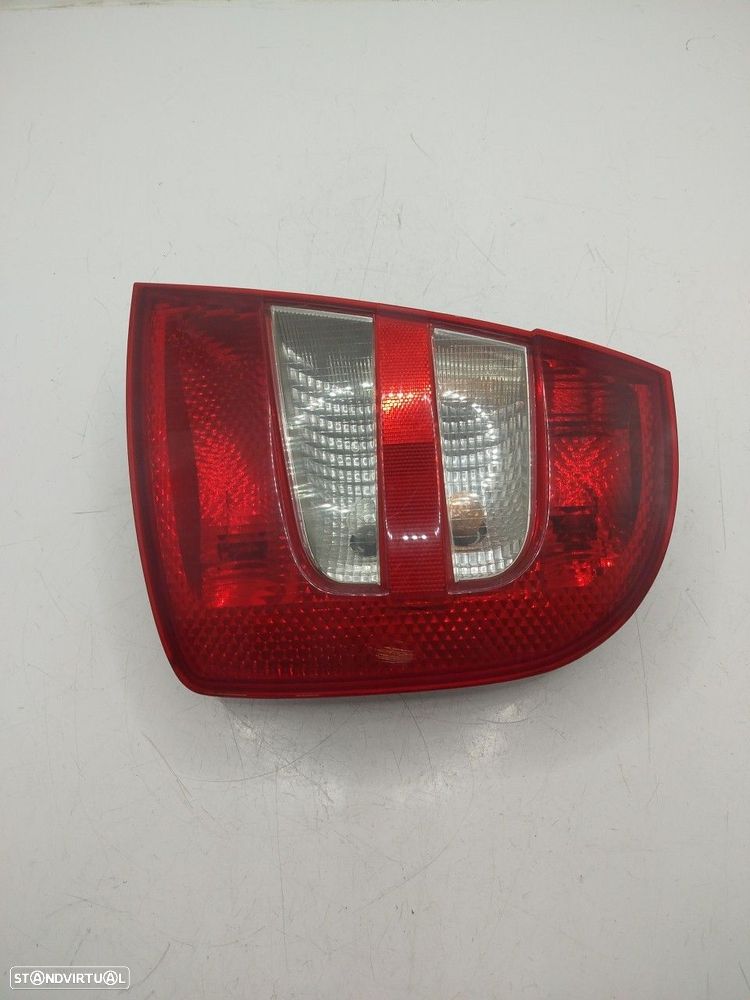 Farolim Stop Dto Skoda Fabia I (6Y2) - 2