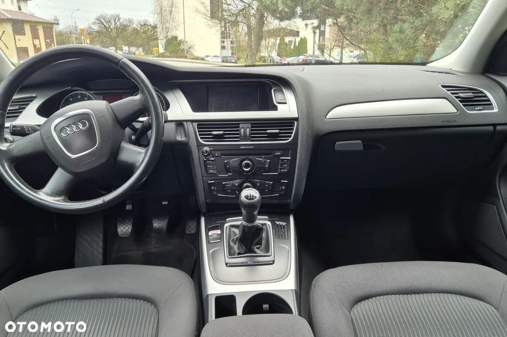 Audi A4 Avant 1.8 TFSI Attraction - 26