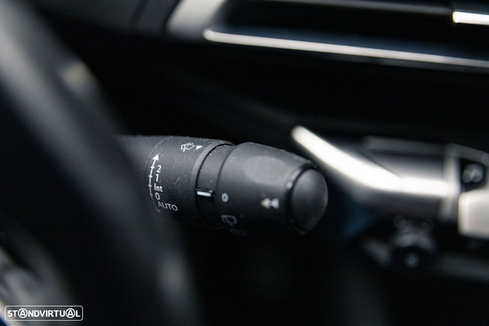 Peugeot 5008 1.6 BlueHDi Allure EAT6 - 31