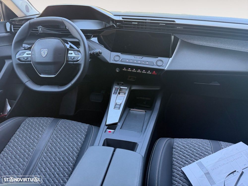 Peugeot 308 SW 1.2 Hybrid Allure e-DCS6 - 8