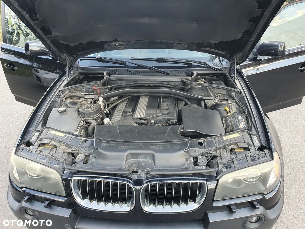 BMW X3 3.0i - 15