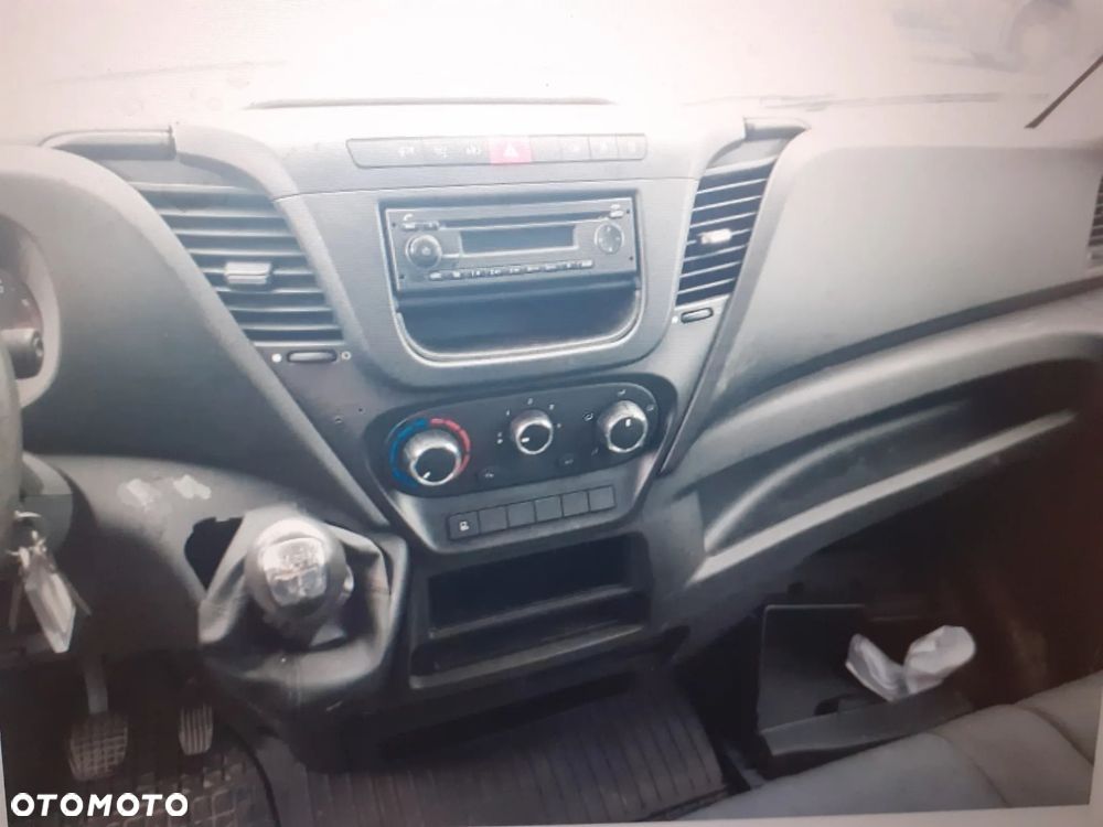 Iveco 35c14 - 18
