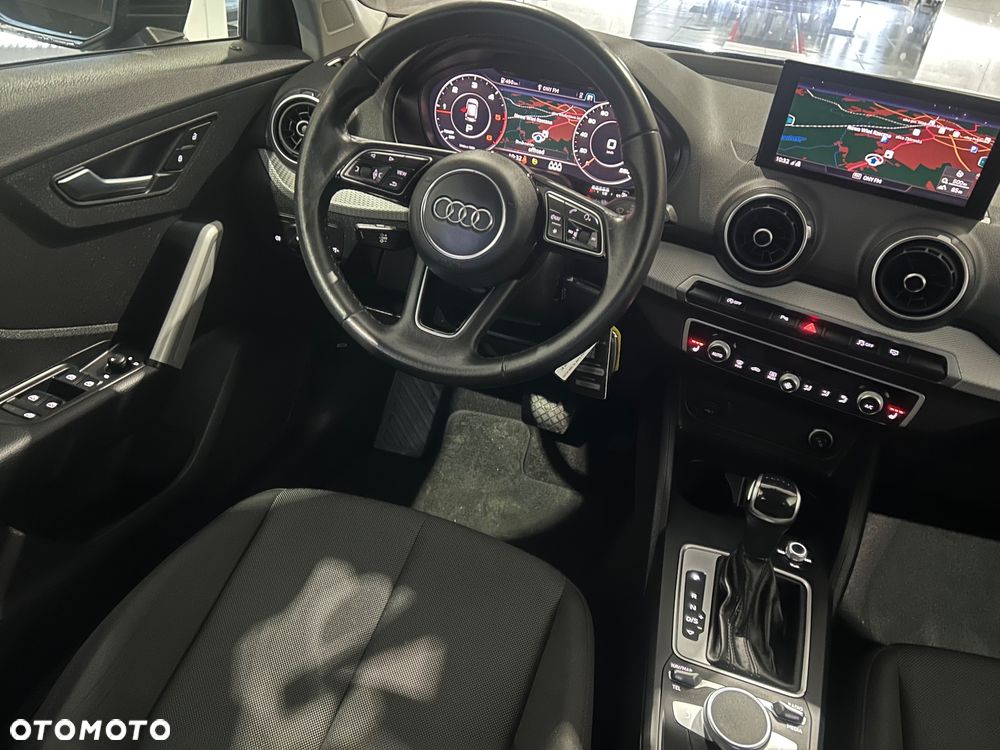 Audi Q2 35 TDI S tronic design - 19
