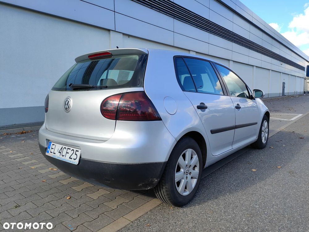 Volkswagen Golf 1.6 Trendline - 12