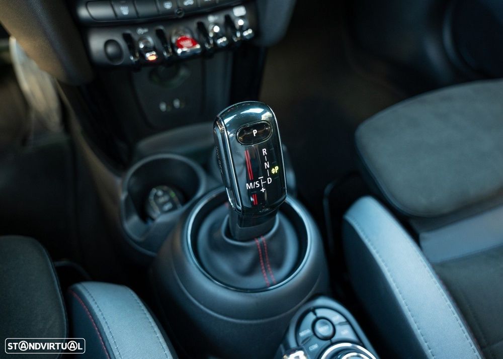 MINI Cabrio John Cooper Works Auto Desportiva - 33