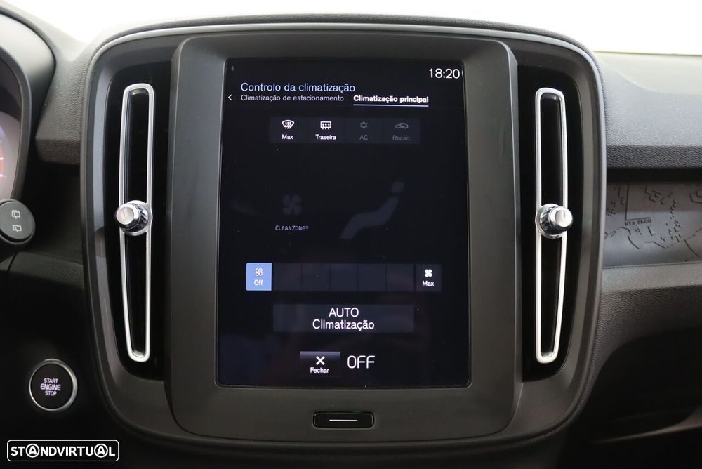 Volvo XC 40 1.5 T2 Momentum Core - 23