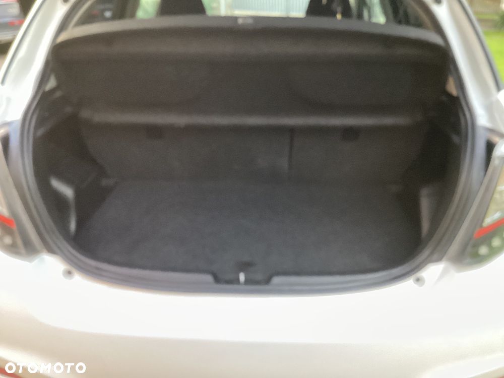 Toyota Yaris 1.33 VVT-i Edition 2014 - 20