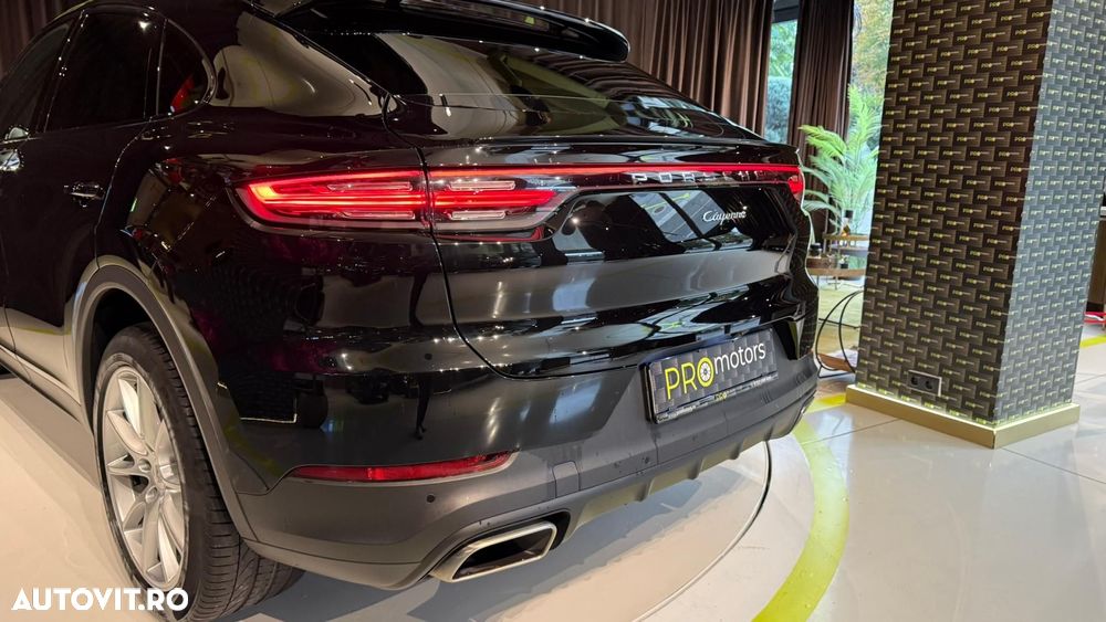 Porsche Cayenne Coupe - 5