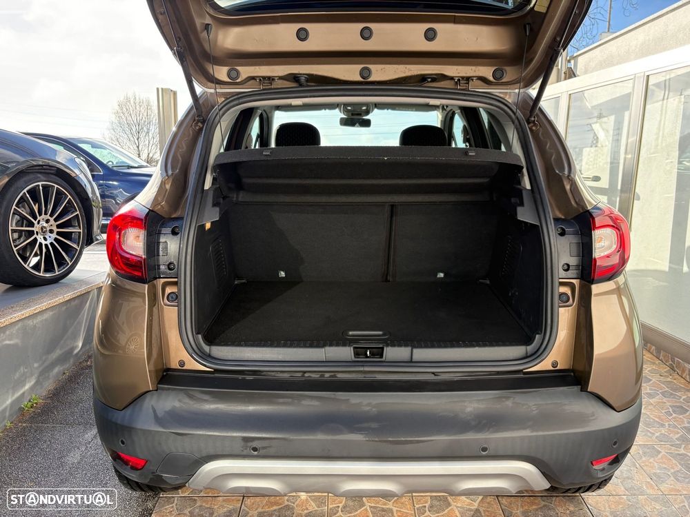 Renault Captur 1.5 dCi Exclusive - 4