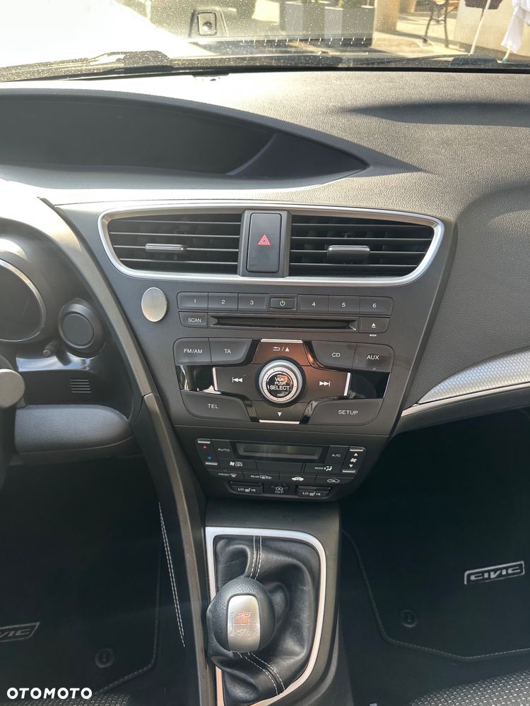 Honda Civic 1.4 i-VTEC Elegance - 15