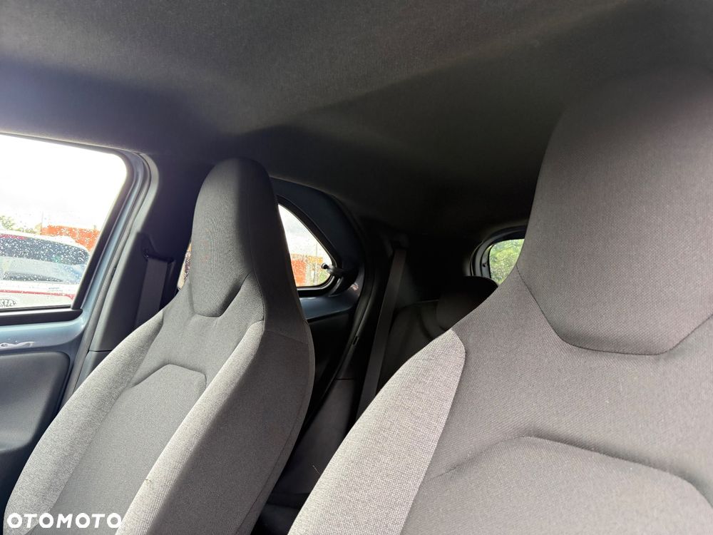 Toyota Aygo X S-CVT Explore - 31
