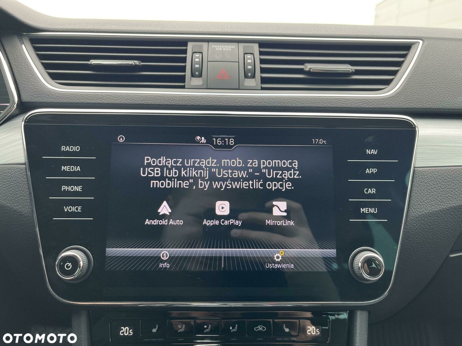 Skoda Superb 1.5 TSI Ambition DSG - 21