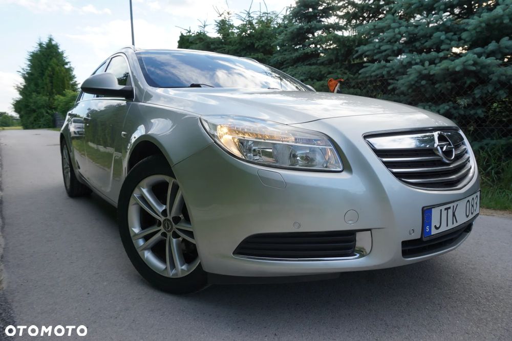 Opel Insignia 1.6 Turbo Design Edition - 9