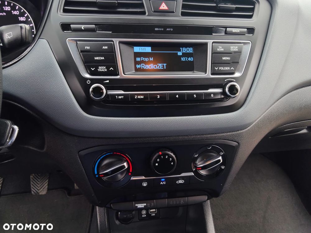 Hyundai i20 1.2 Style - 32